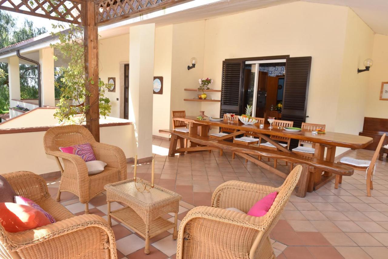 Villa Tina Santa Maria di Castellabate Exterior foto